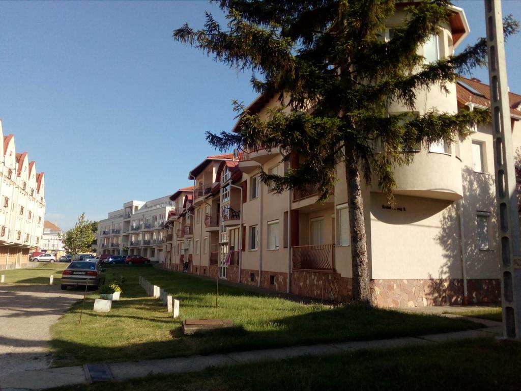 GÓBÉ Apartman Hajdúszoboszló Exterior foto