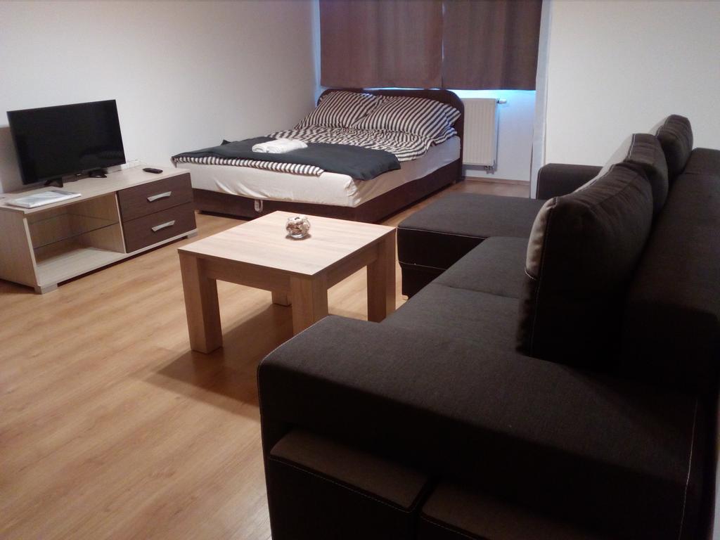 GÓBÉ Apartman Hajdúszoboszló Exterior foto